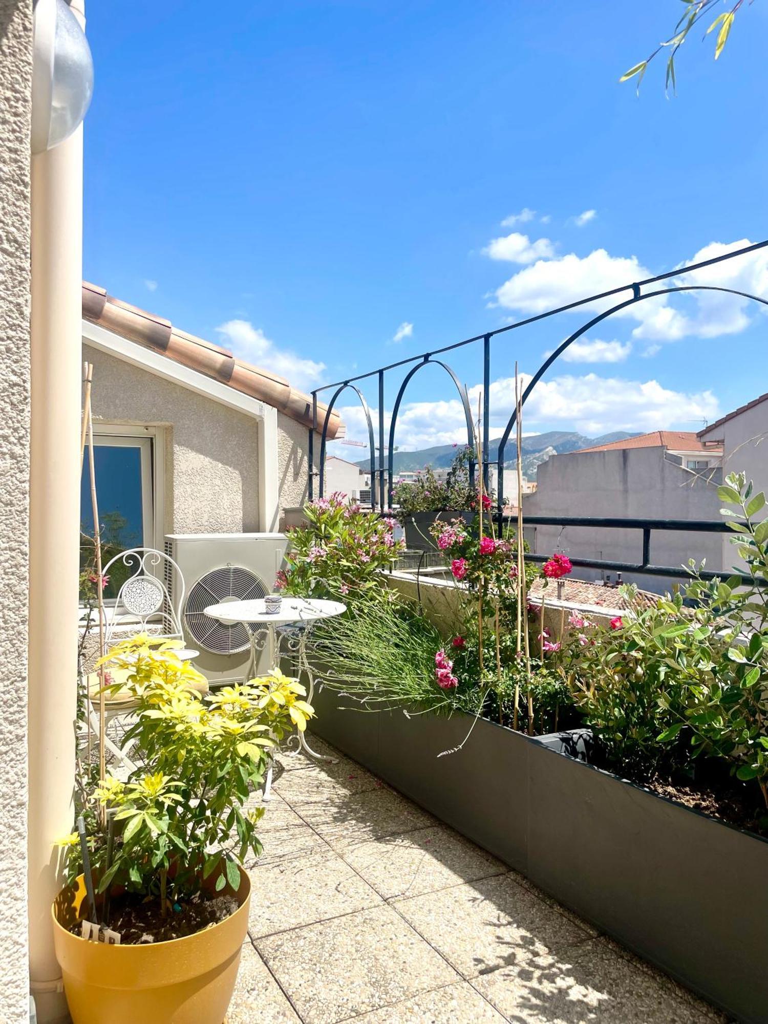 Prado Spacious And Sunny Loft In Marsella Exterior foto